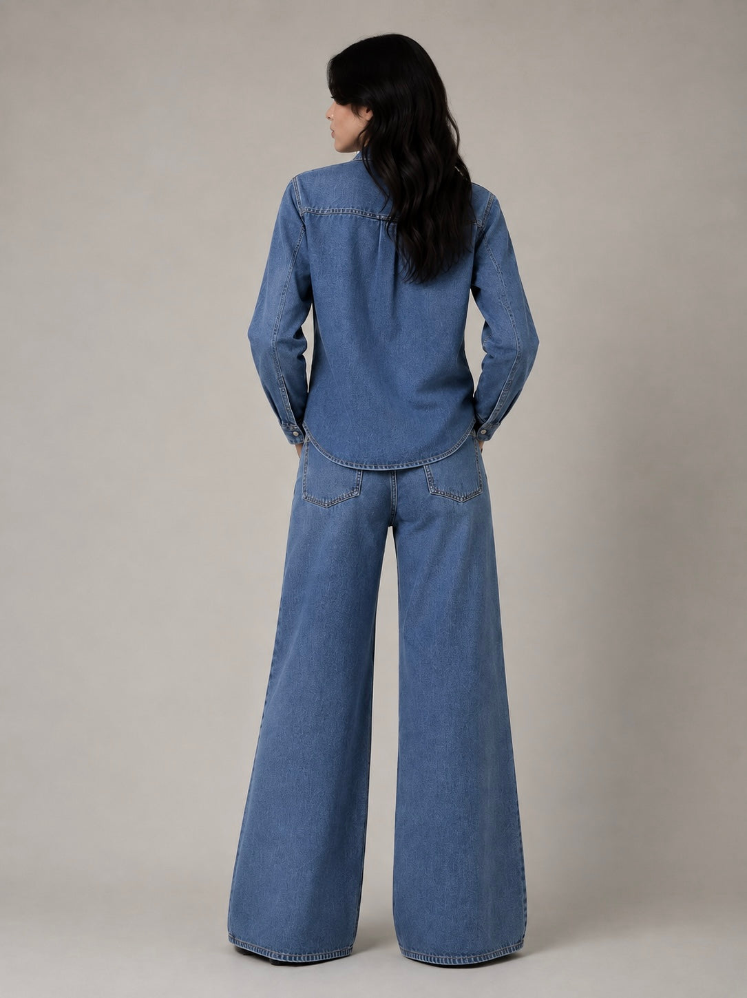 D003 - WOMEN