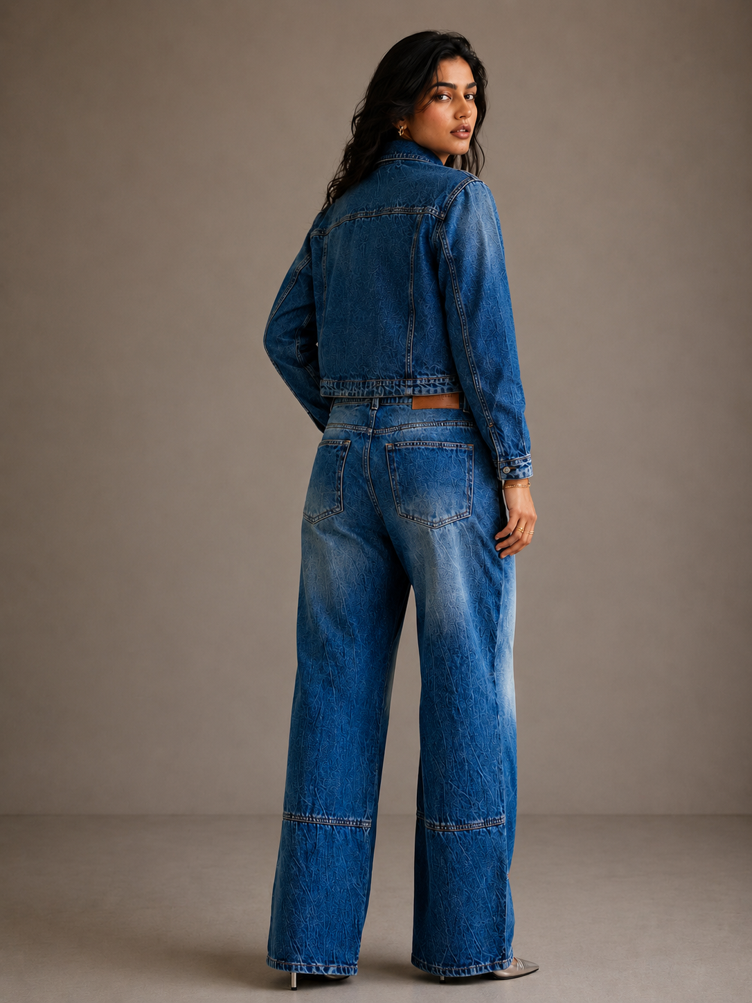 D001 - WOMEN